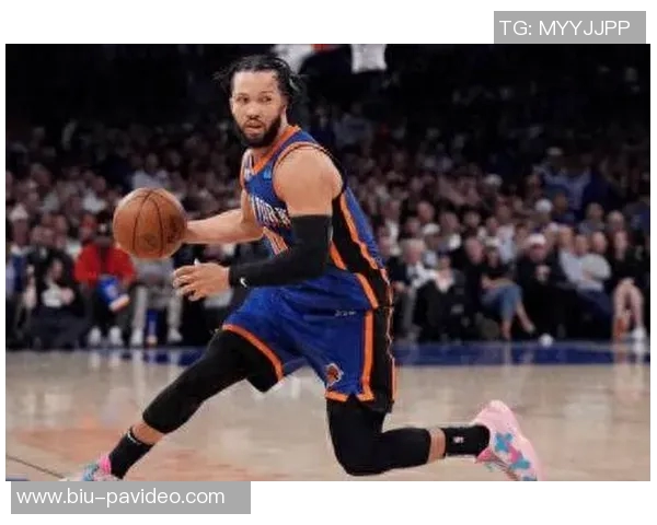 尽力了!布伦森21中12空砍33分11助攻,篮球精神点燃全场 尽力了!布伦森21中12空砍33分11助攻,篮球精神点燃全场