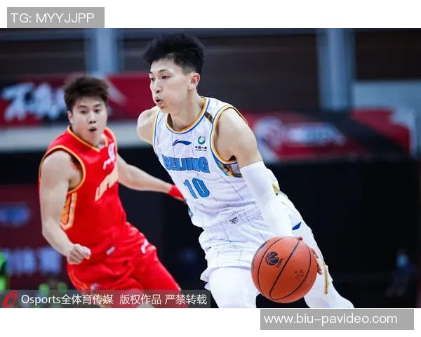 官宣:李慕豪5年长约转会北京方硕刘晓宇续约留队 官宣:李慕豪5年长约转会北京方硕刘晓宇续约留队