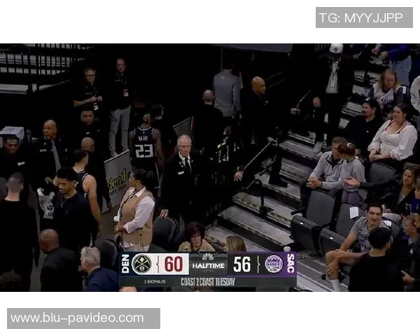 掘金半场领先65-61国王,约基奇全能展现,拉文威少火力全开 掘金半场领先65-61国王,约基奇全能展现,拉文威少火力全开