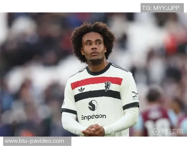 曝曼联卖齐尔克泽计划,罗马欲打包他和桑乔!夏窗可半亿签塞门约