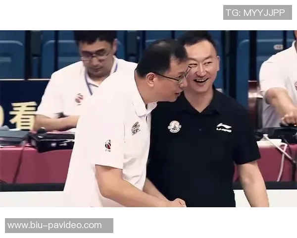 火箭锋线救星将至!电风扇复出,41%三分+全能防守补短板