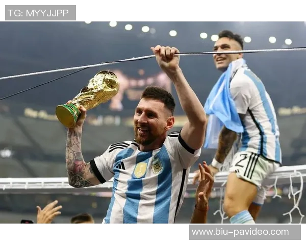 商业扩展,梅西在巴塞罗那开设了自己的品牌饮品快闪店